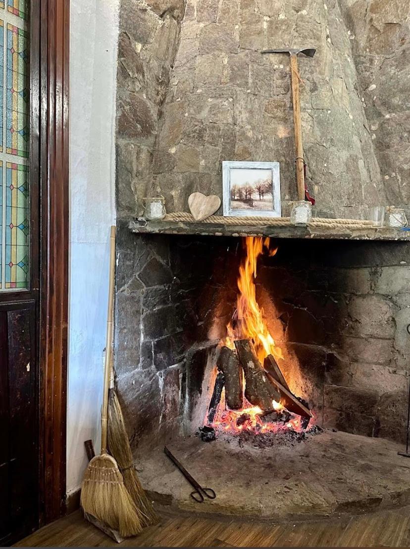 Hostal Cielo De Gredos Guisando Esterno foto