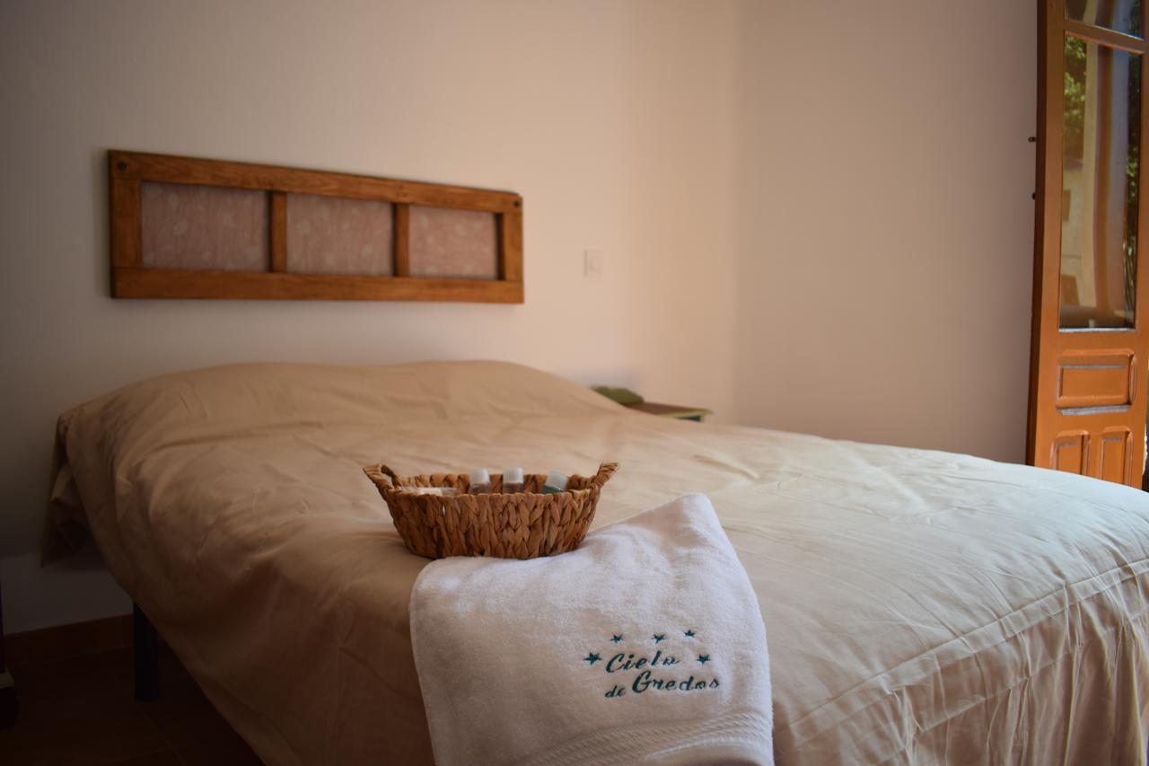 Hostal Cielo De Gredos Guisando Esterno foto